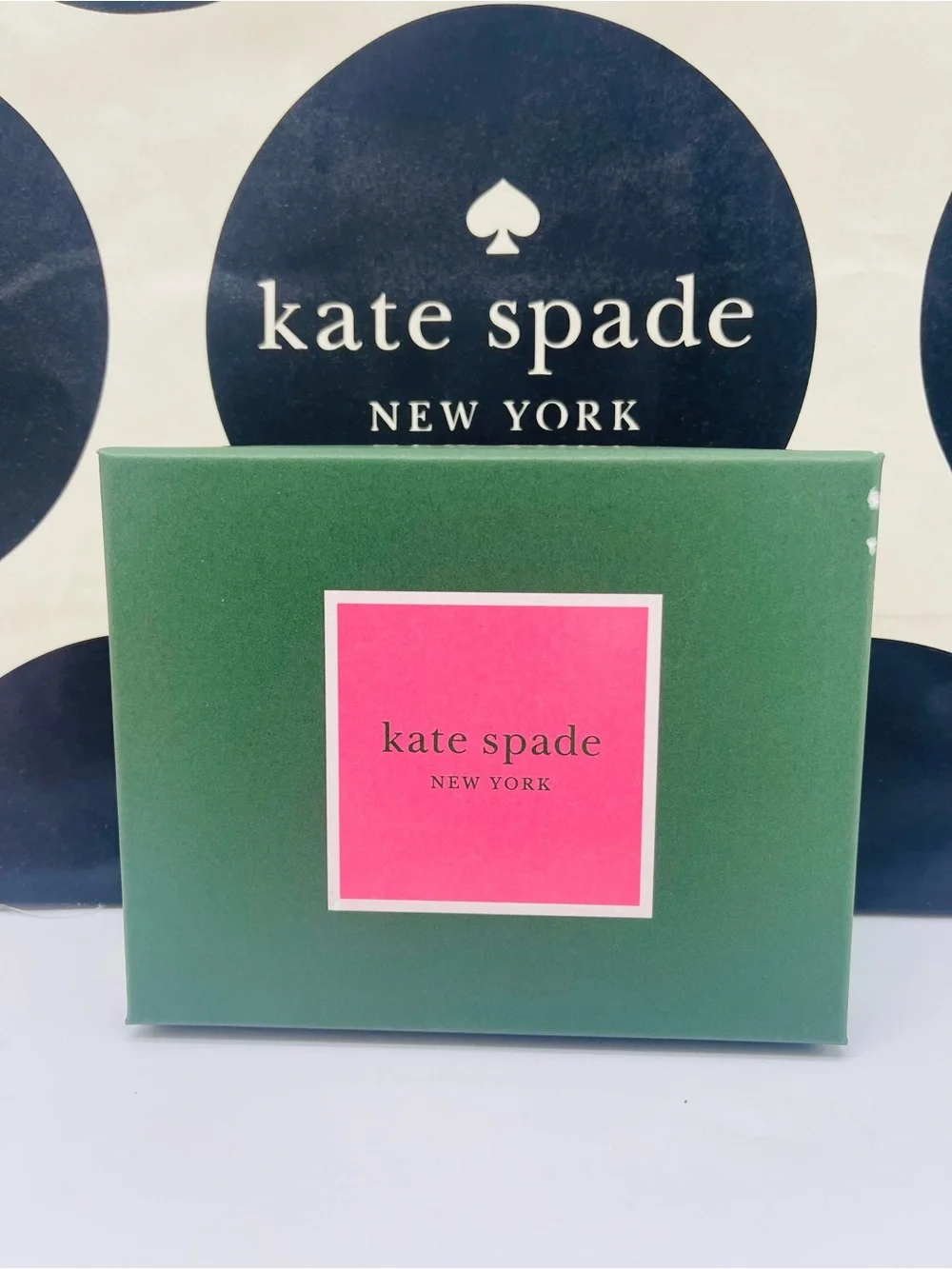kate spade Green Box with Pink Logo Panel New